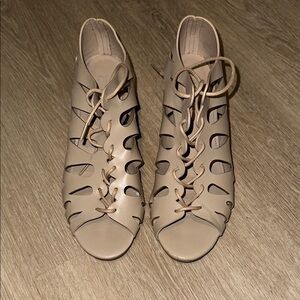 Limelight Cream Heels with Intricate Cutouts